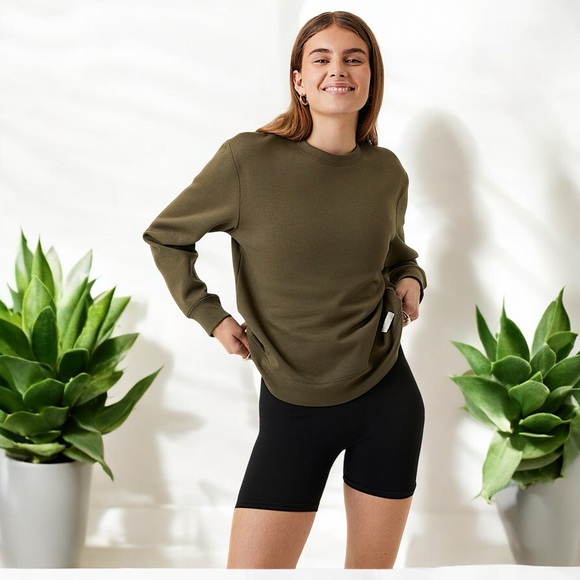 Uniqlo Women’s Green Twill Long Sleeve Top - Picture 3 of 16